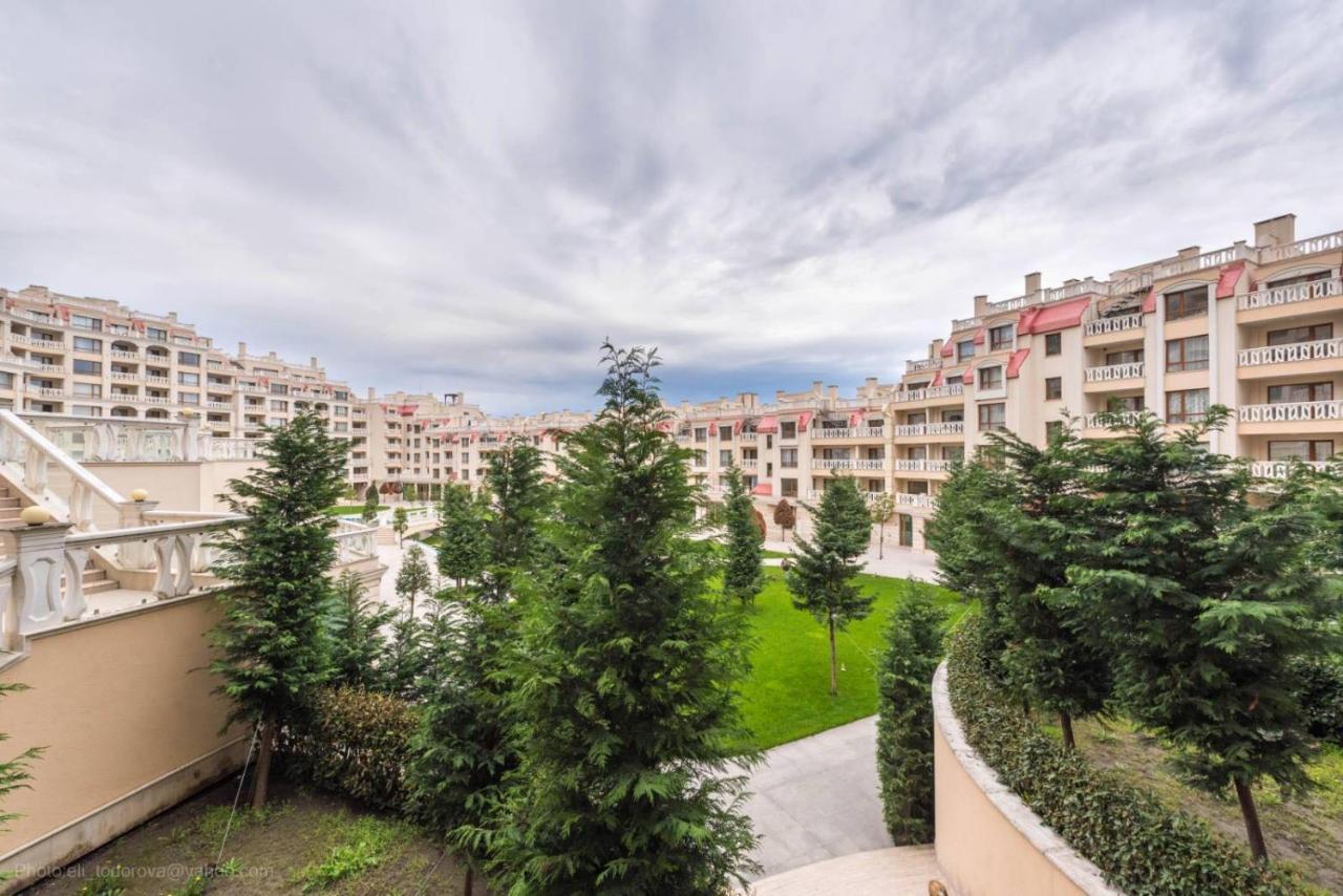 Stoyanov South Bay - Varna Luaran gambar